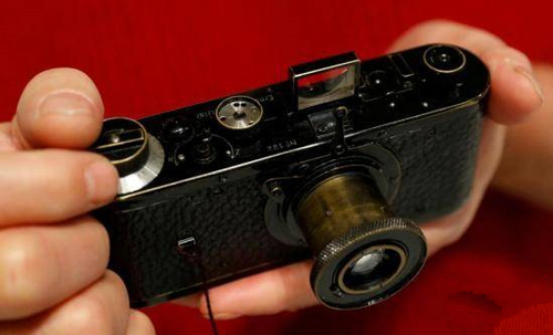 创纪录！1923年徕卡相机拍出240万欧元 