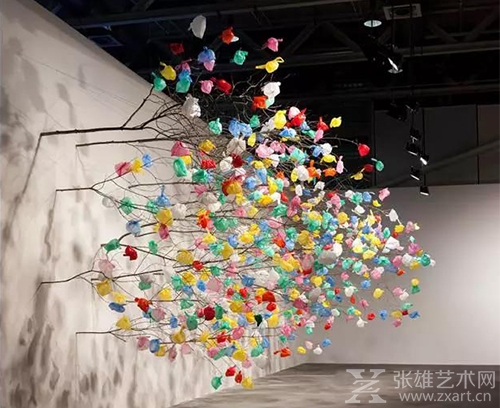 世界地球日丨和艺术家一起向白色垃圾说不！