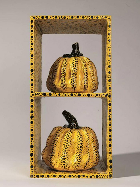 草间弥生(日本，1929年生) 《南瓜》 压克力 木 综合媒材 雕塑 54.5 x 27.7 x 25.4 cm. 1982年作