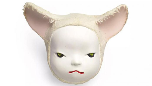 奈良美智（日本，1959年生） 《The Head》 压克力 漆 棉布 强化玻璃铁维 10 x 12 x 7 cm. 1998年作 估价：港元 120,000 - 180,000