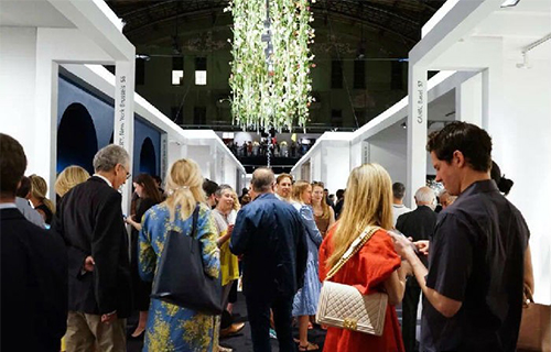 2018纽约欧洲艺术博览会现场。图片：Kirsten Chilstrom;Courtesy of TEFAF