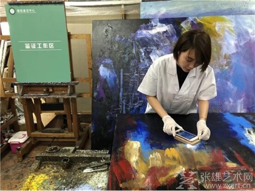 陈许港珠澳大桥主题油画展作品鉴证备案活动在广州举行
