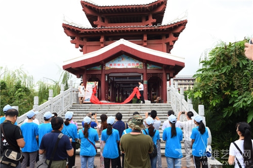 “美丽乡村”新农村建设绘画摄影作品展在田东开幕