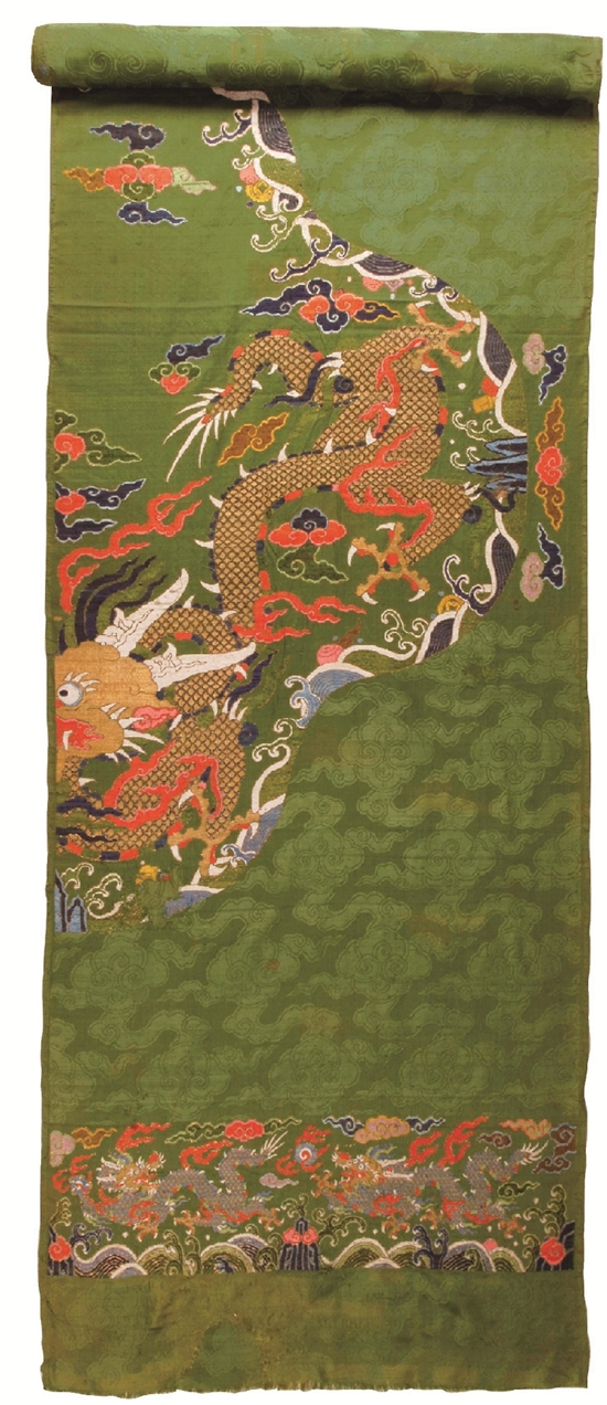  绿地妆花蟒缎袍料 中国丝绸博物馆藏