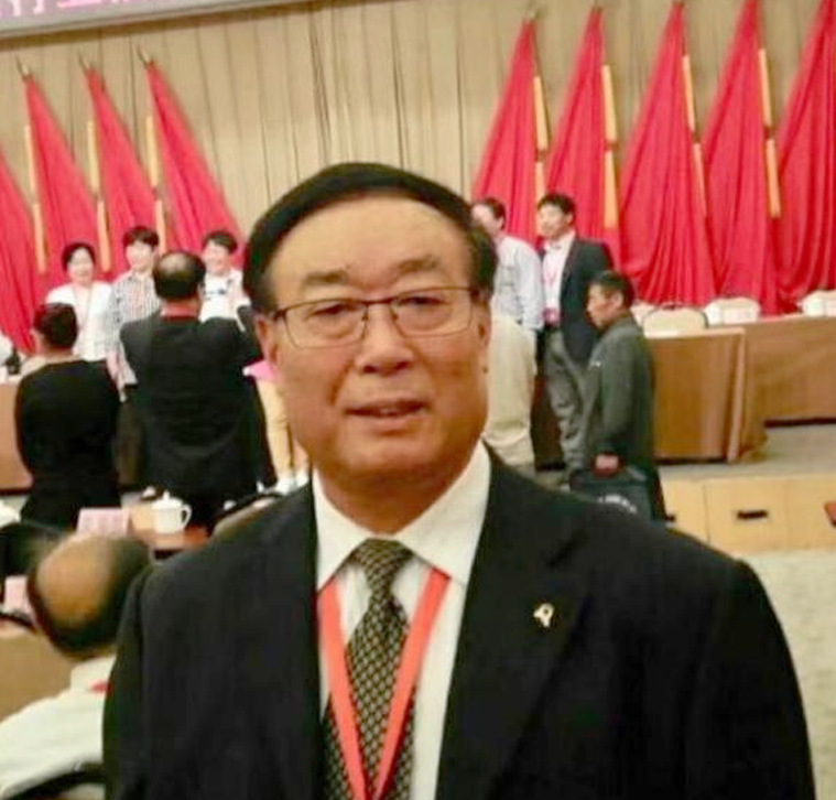 李明玉