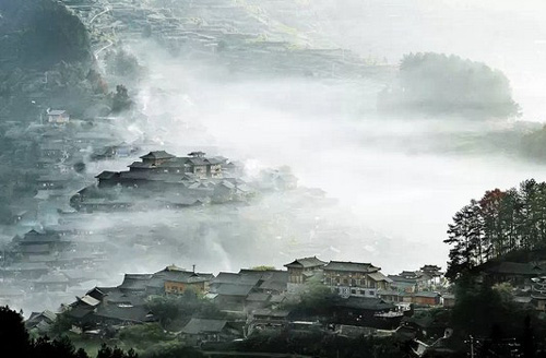 李显波——云上苗寨